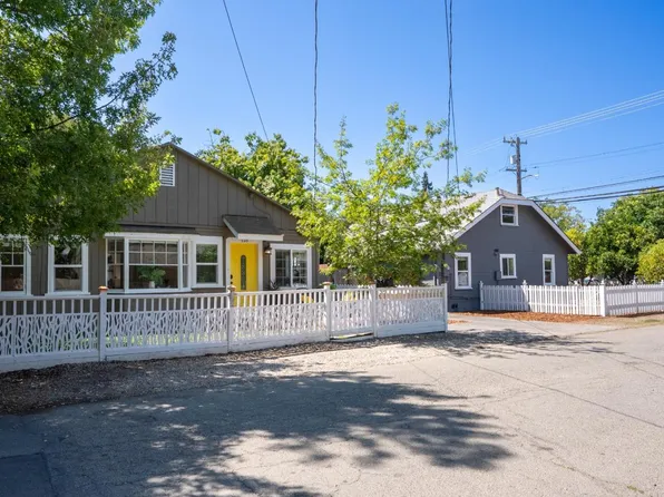 116 Oak Ct, Menlo Park, CA 94025