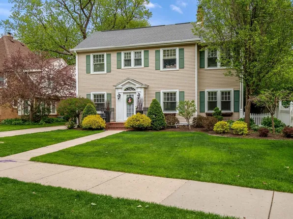 1197 Columbus Circle, Janesville, WI 53545