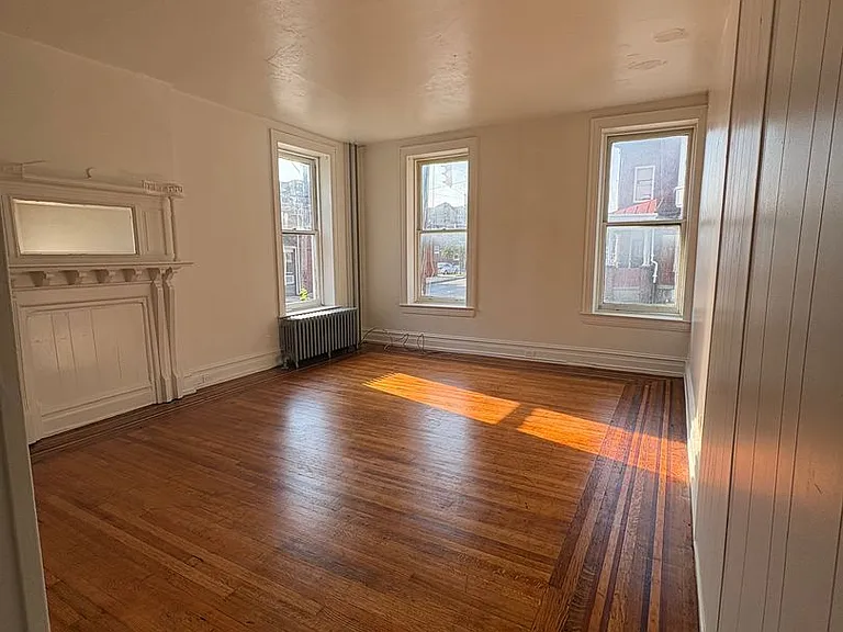 263 E College Ave #1 — Photo 3