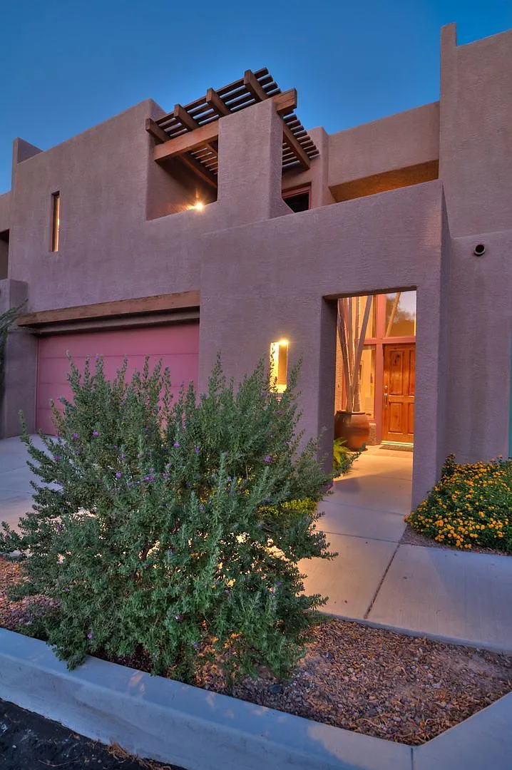 2 bed, 2.5 bath, 1470 sqft, $4,867 — Photo 1