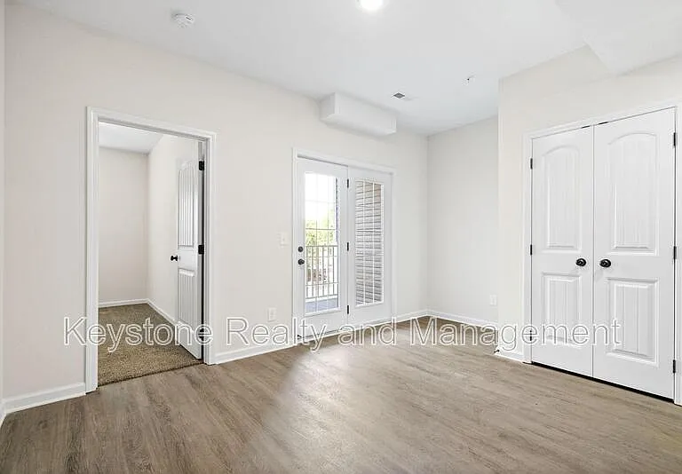229 E. Johnson Circle — Photo 169