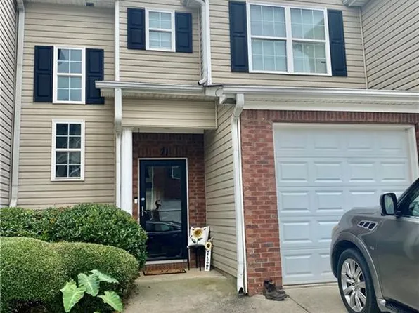 71 Eagle Glen Dr NE, Cartersville, GA 30121