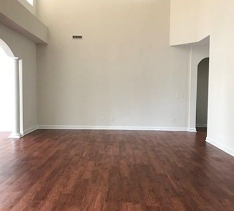 5th image of 756 Indian Wood Ln