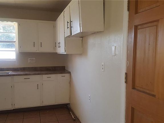3rd image of 5720 Joe Herrera Dr