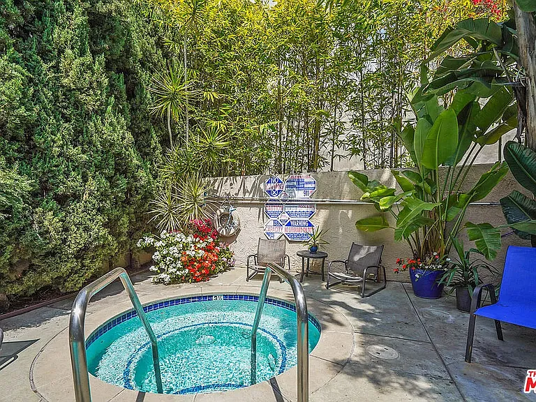 832 Palm Ave #105 — Photo 16