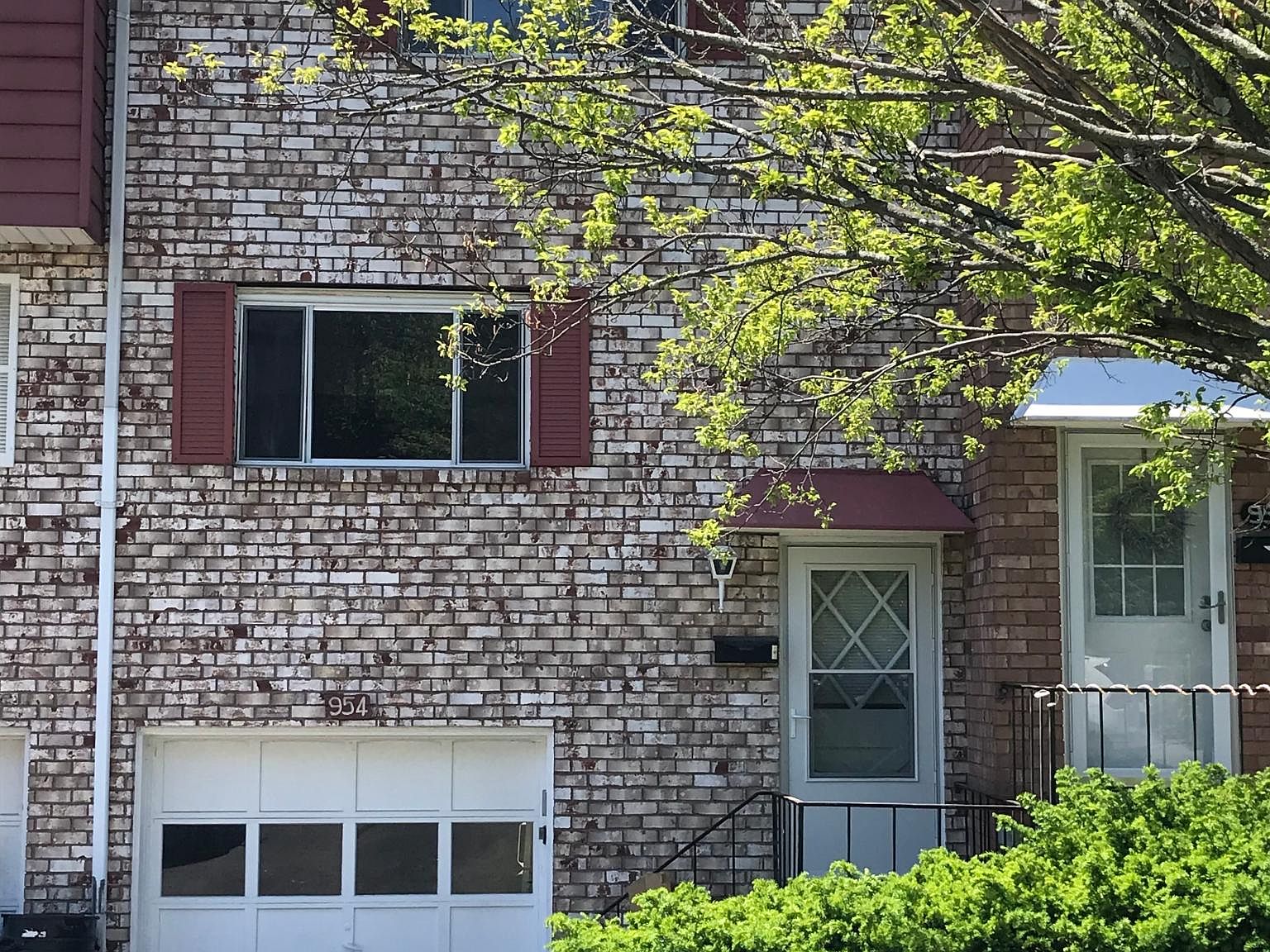 954 Academy Heights Dr, Greensburg, PA 15601 Zillow