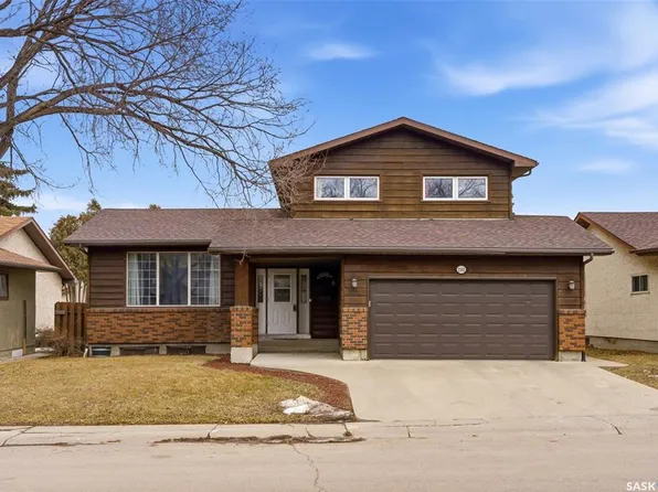 2102 Cunning CRESCENT, Regina, SK S4V 0M8