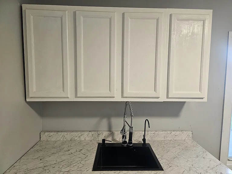 501 Calvert St — Photo 10