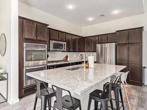 2258 S AGNES Lane, Gilbert, AZ 85295