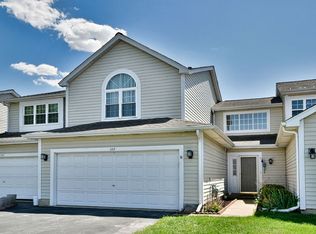 1157 Longford Rd, Bartlett, IL 60103