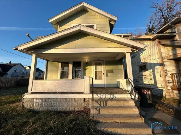 554 Lucas St, Toledo, OH 43604