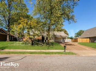 7280 Barnstable Rd, Memphis, TN 38125