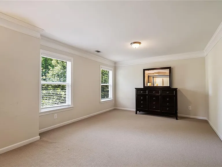 3845 Seaton Dr — Photo 23