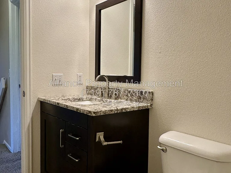 965 Piros Dr — Photo 36
