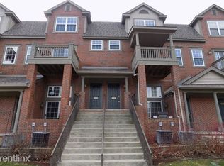 2926 Barclay Way, Ann Arbor, MI 48105