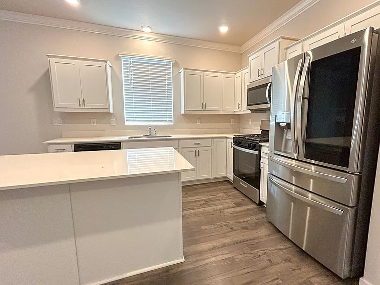 497 Himalaya St NE — Photo 7