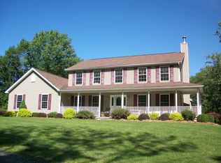 45 Woodhaven Dr, Owego, NY 13827