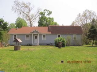 1035 W Garden Rd, Vineland, NJ 08360