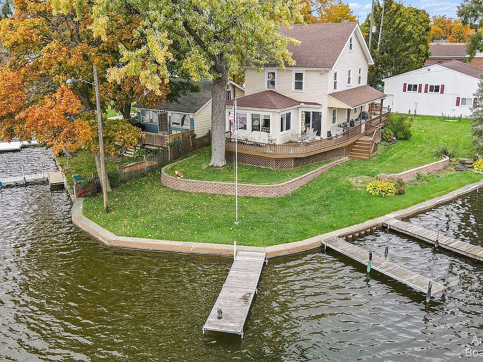 201 N Lakeside Dr, Michigan Center, MI 49254 Zillow
