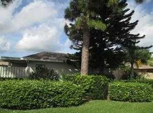 13699 Eastpointe Way, Palm Beach Gardens, FL 33418