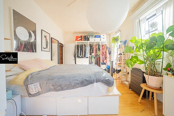 Rented by Scott Williams Realty LLC | media 34