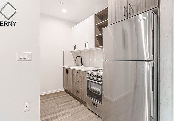 2nd image of 977 E 34th St #3C