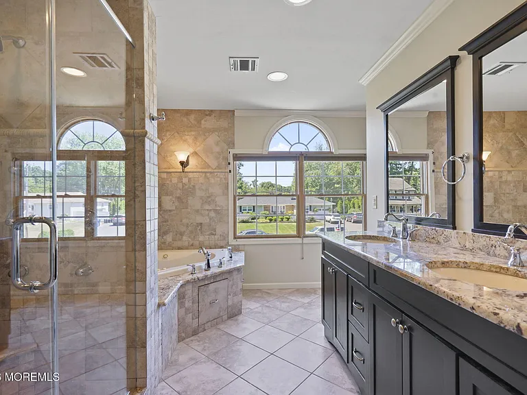 710 Hopping Rd — Photo 28