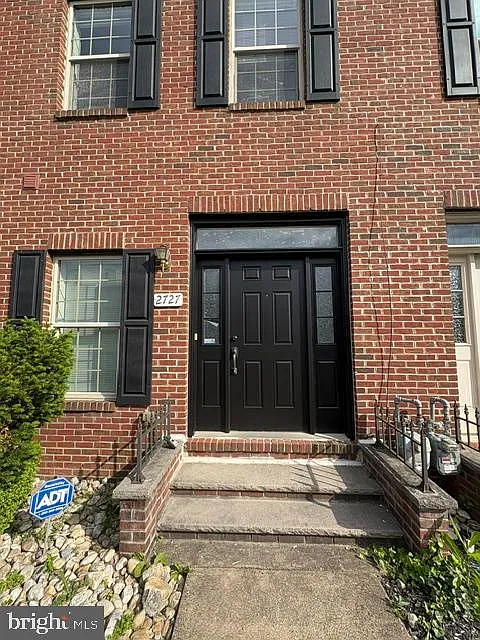 Building Photo - 2727 Tilton St