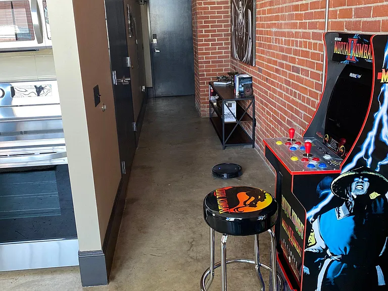 28 Monroe St #301 — Photo 9