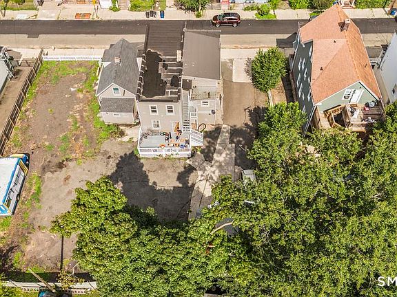 5th image of 86 Adeline Street