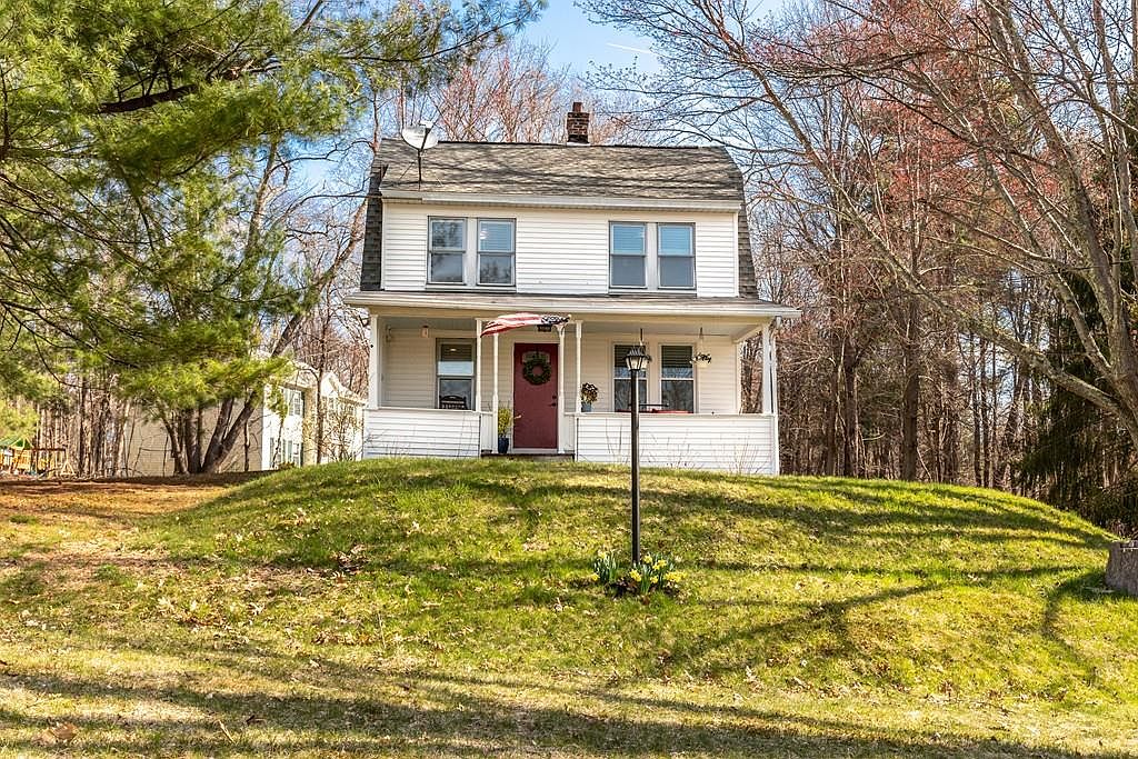 193 North St, Leominster, MA 01453 Zillow