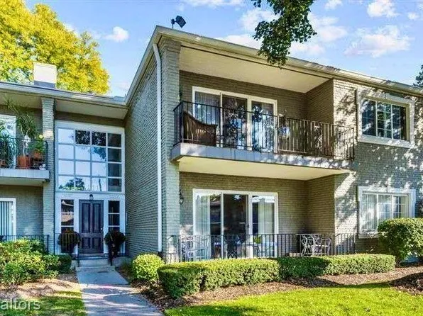 1111 N Old Woodward Ave Unit 26, Birmingham, MI 48009