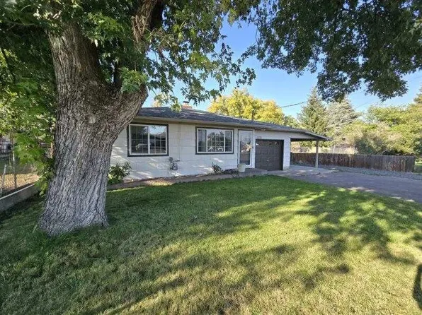 6225 Hilyard Ave, Klamath Falls, OR 97603
