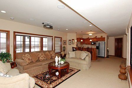 Walk-out Lower Level