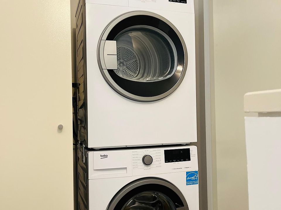 1st image of 10 Weston Ave APT 212