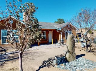 13 Theresa Ln, Santa Fe, NM 87507