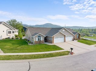 2305 5th Ave, Spearfish, SD 57783