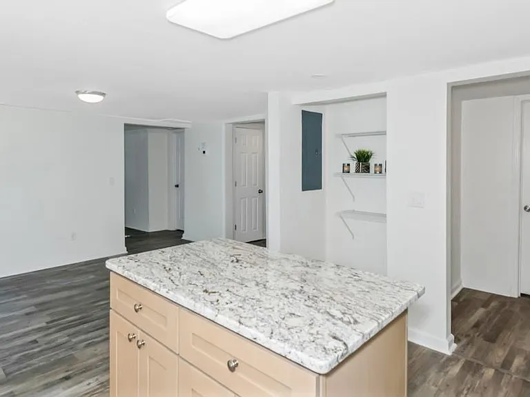 204 Mill St — Photo 18