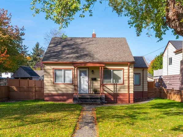 3211 Catalina Cres, Richmond, BC V7B 1E3