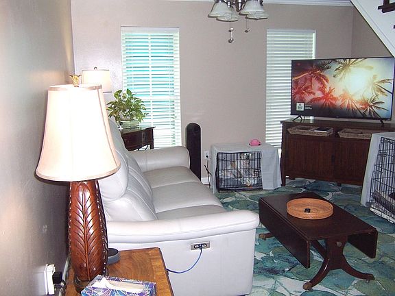 4th image of 146 Biloxi Ct
