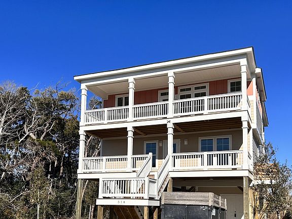 2nd image of 514 W Pelican Drive