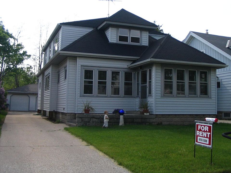 1351 N 60th Street