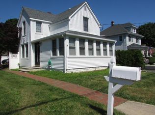 220 Lewis St, Oakhurst, NJ