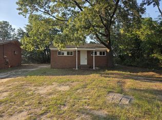 156 Par Dr, Fayetteville, NC 28311