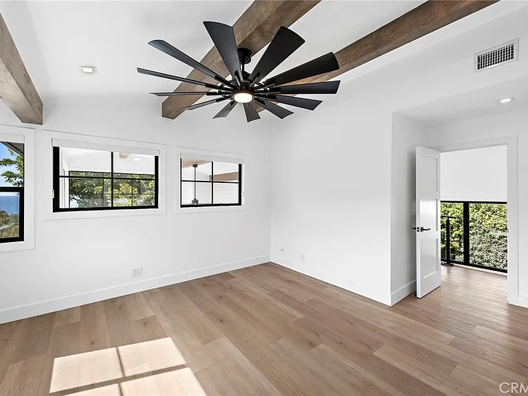 980 Meadowlark Ln — Photo 12
