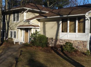 91 Highland Rd, Scarsdale, NY 10583