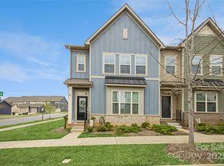 10932 Zac Hill Rd #254, Davidson, NC 28036