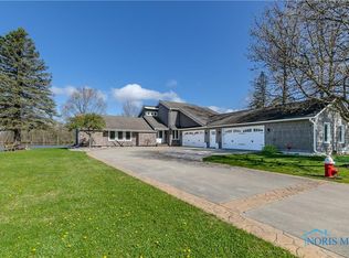 901 High Point Dr, Pioneer, OH