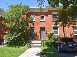 79 3rd Ave #2, Ottawa, ON K1S 2J7