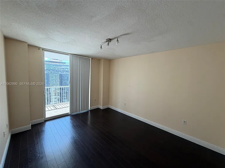 1250 S Miami Ave #1912 — Photo 7